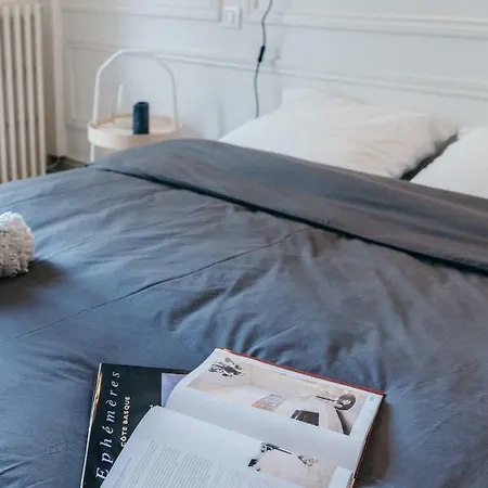 Tres Bel Appartement, 3 Chambres, 2 Salles De Bains, Hyper-Centre - Wifi Apartman